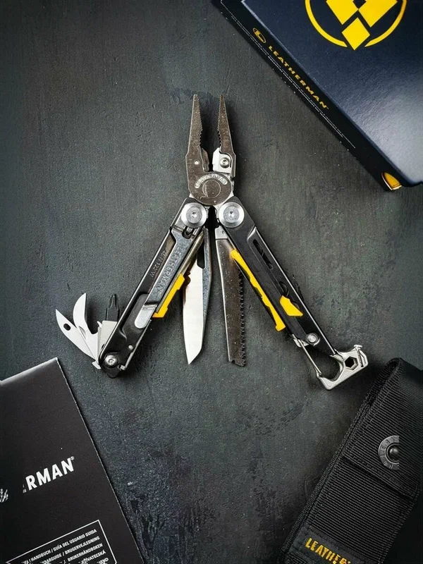 Мультитул Leatherman Signal stainless 832265, 19 инструментов