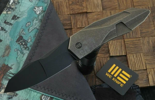 Складной нож We Knife Solid, сталь CPM 20CV, BW, рукоять титан