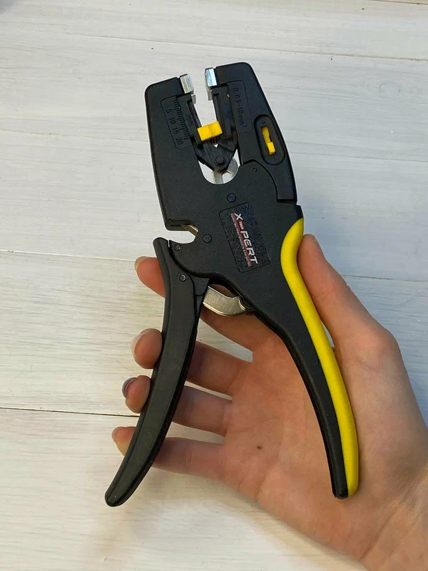 Клещи для снятия изоляции эргономические JOKARI Super 4 Pro арт.20200
