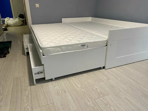 Кровать Ikea Brimnes, раздвижная, с двойным матрасом, книжка 80/160/200