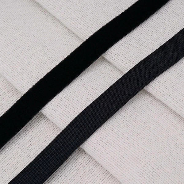 Лента бархатная эластичная, 1 см × 32,9 м, черный цвет, для пошива одежды, Айрис