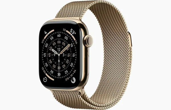 Умные часы Apple Watch S11 42mm GPS, Gold Titanium Case with Gold Milanese Loop S/M