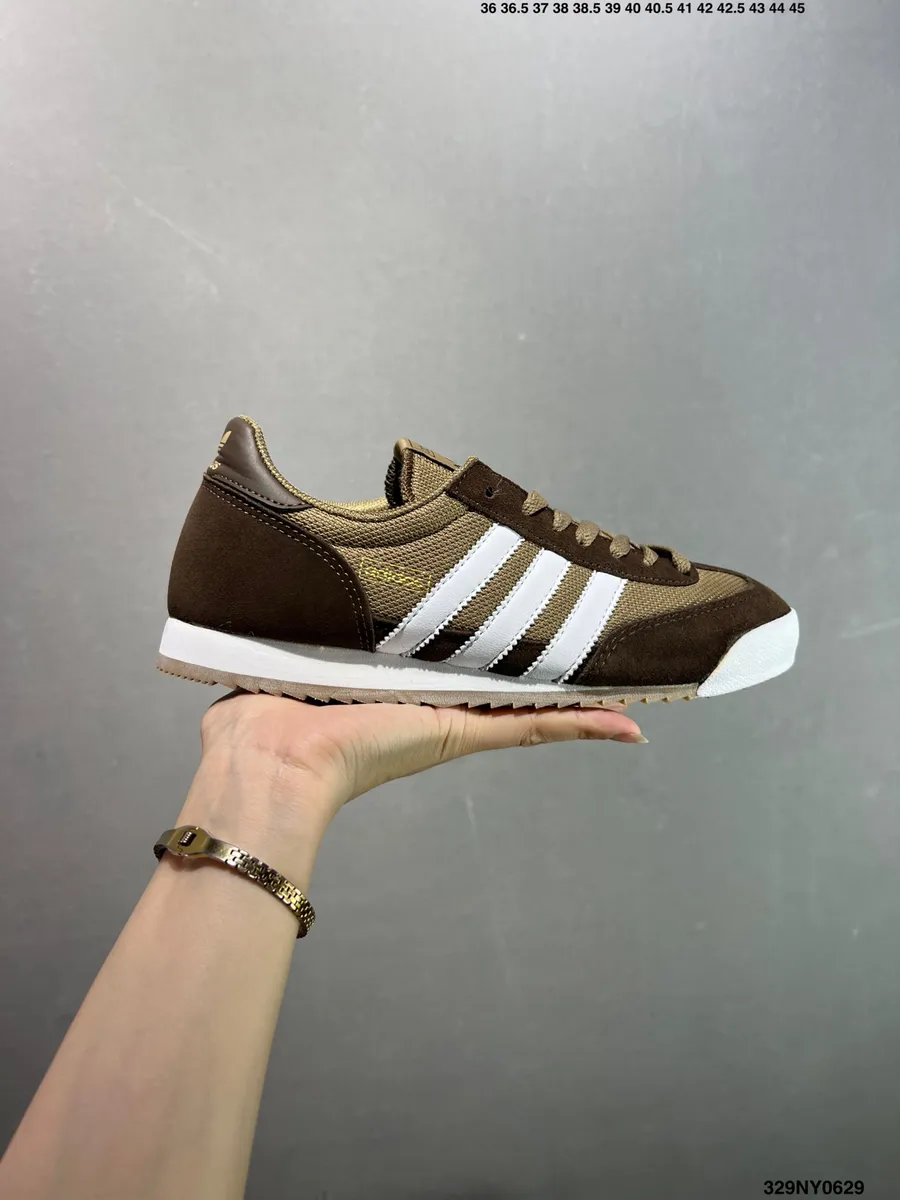 Adidas originals R71