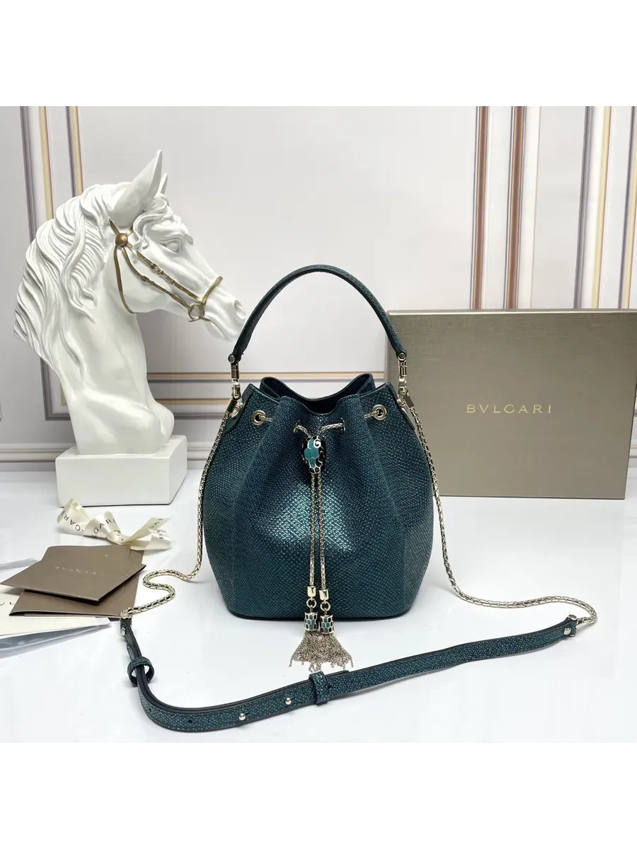 Bvlgari / Женственная сумка через плечо
