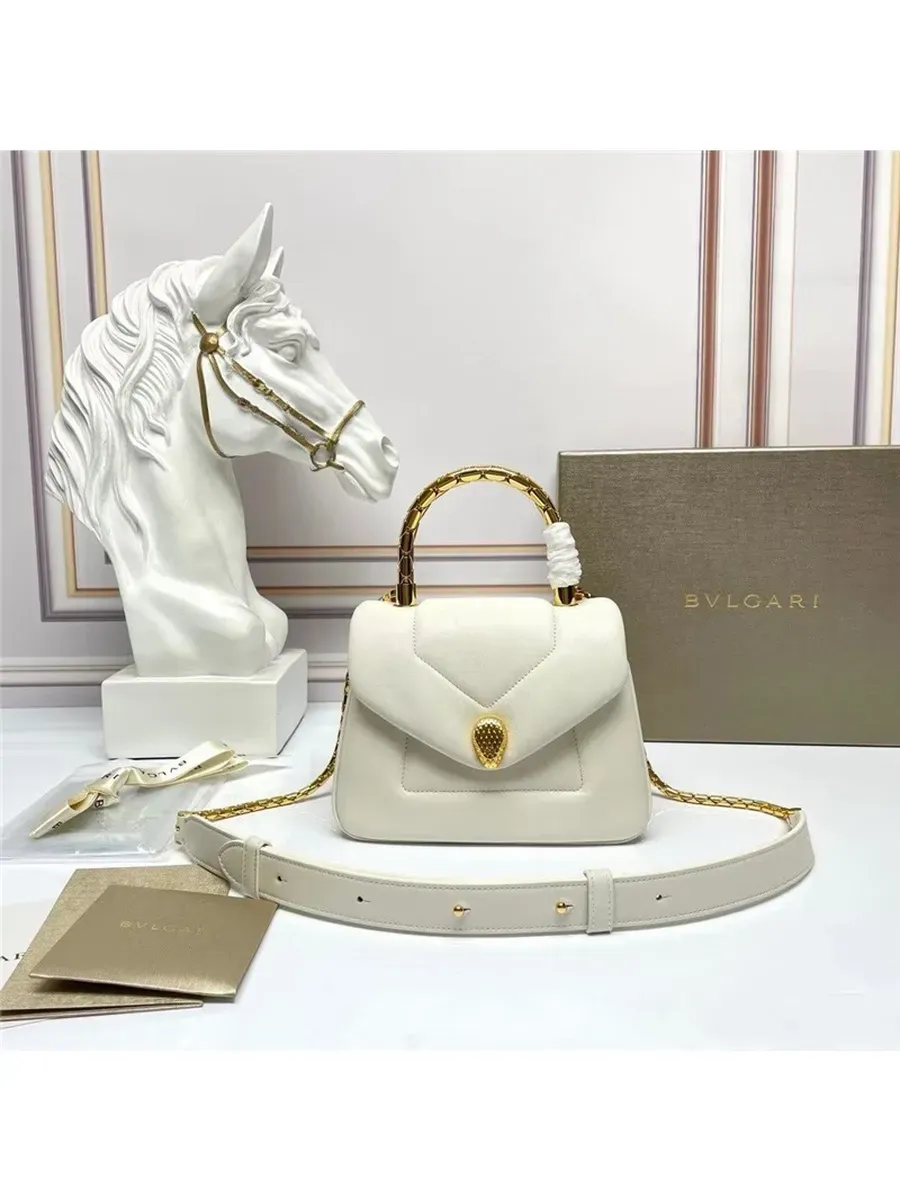 Bvlgari / Сумка на плечо багет