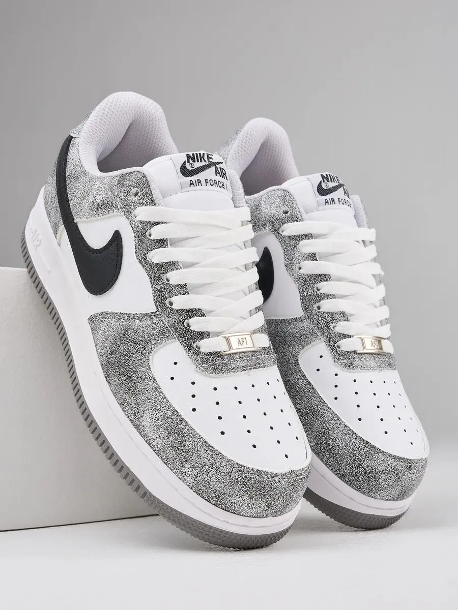 Кроссовки Nike