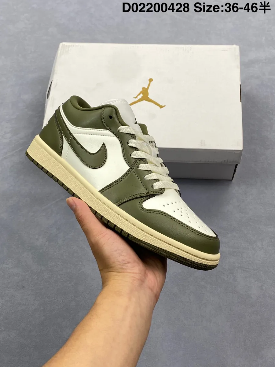 Кроссовки Air Jordan 1 Low AJ1