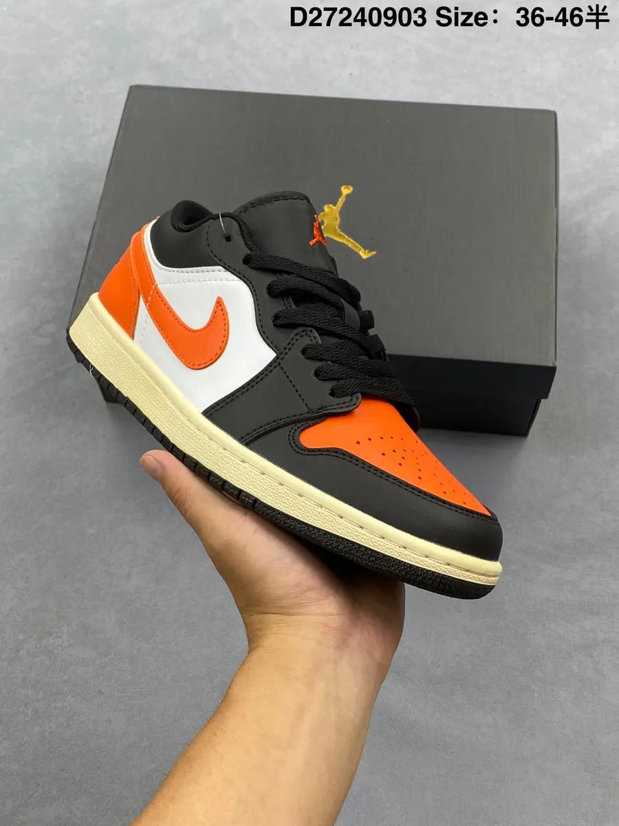 Кроссовки Air Jordan 1 Low AJ1