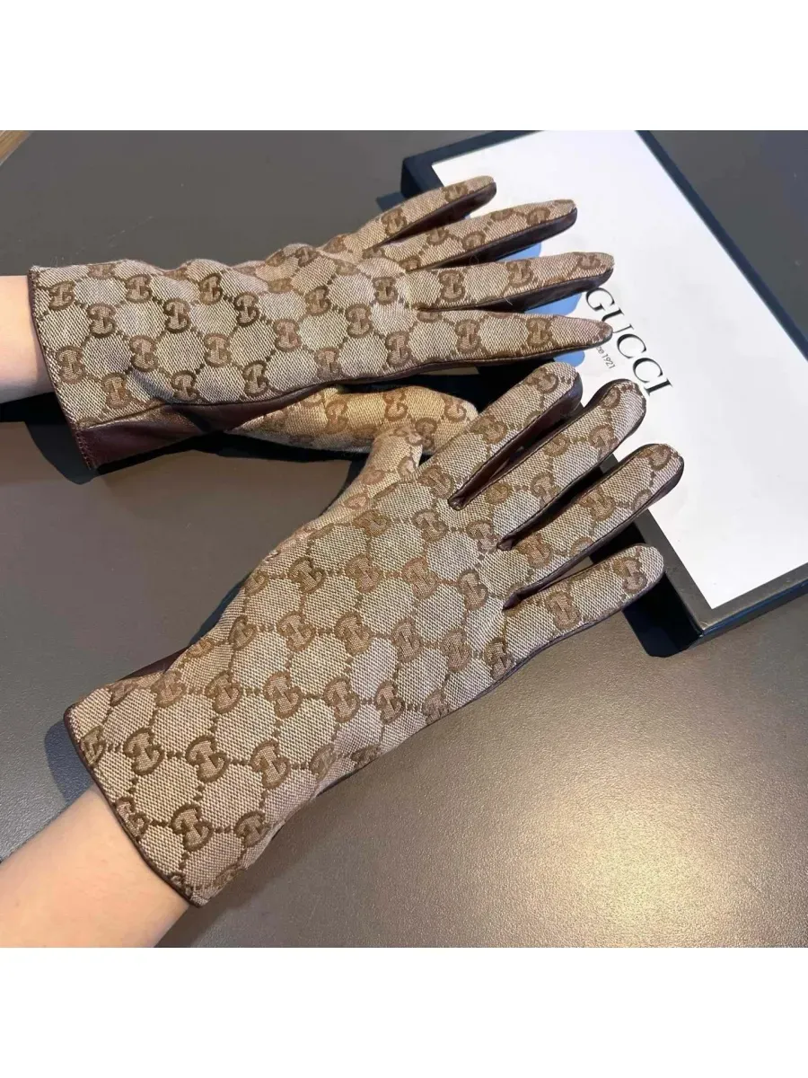 Gucci / перчатки с сенсорными пальцами