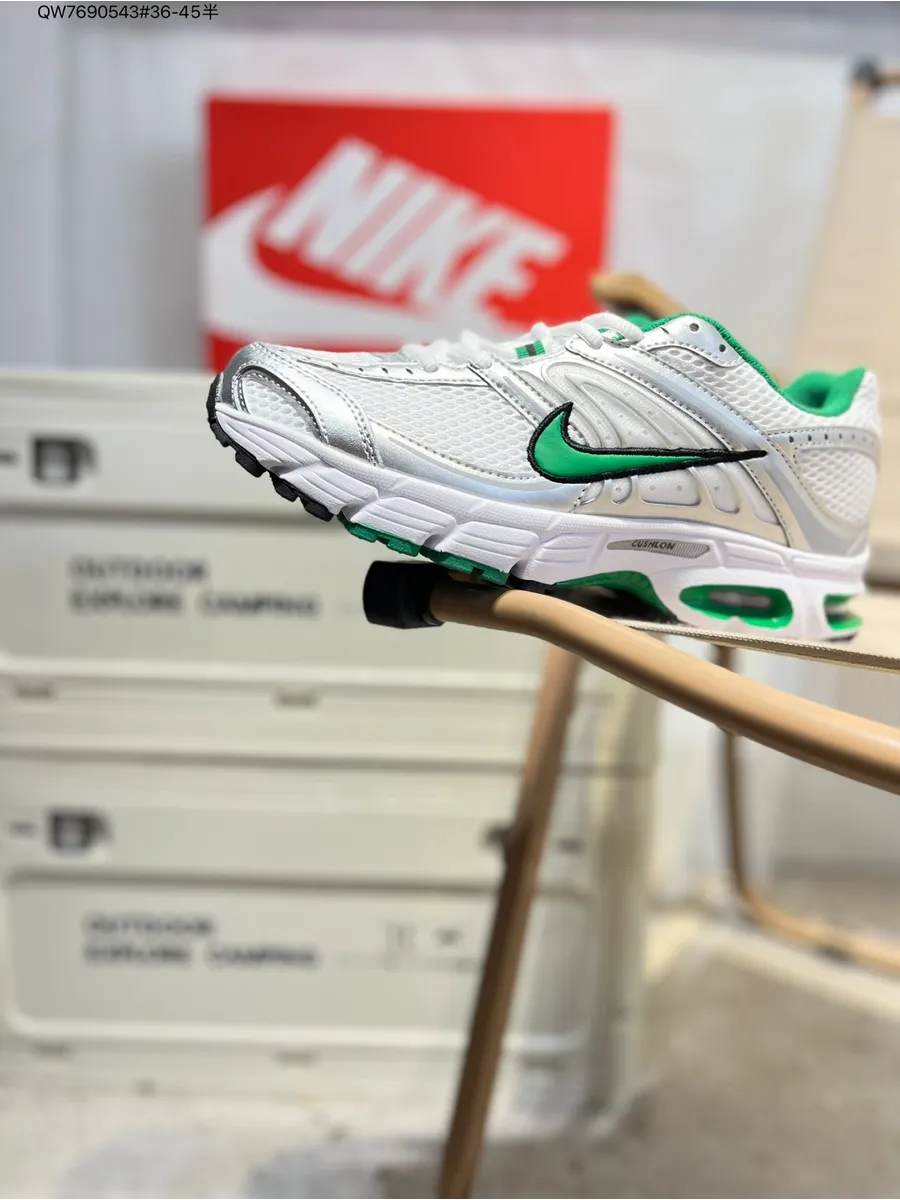 Nike / Air Max Moto 2K Кроссовки,морской зеленый