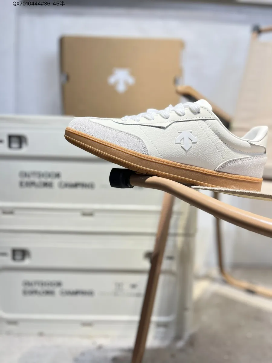 Descente / COURT SB,белый