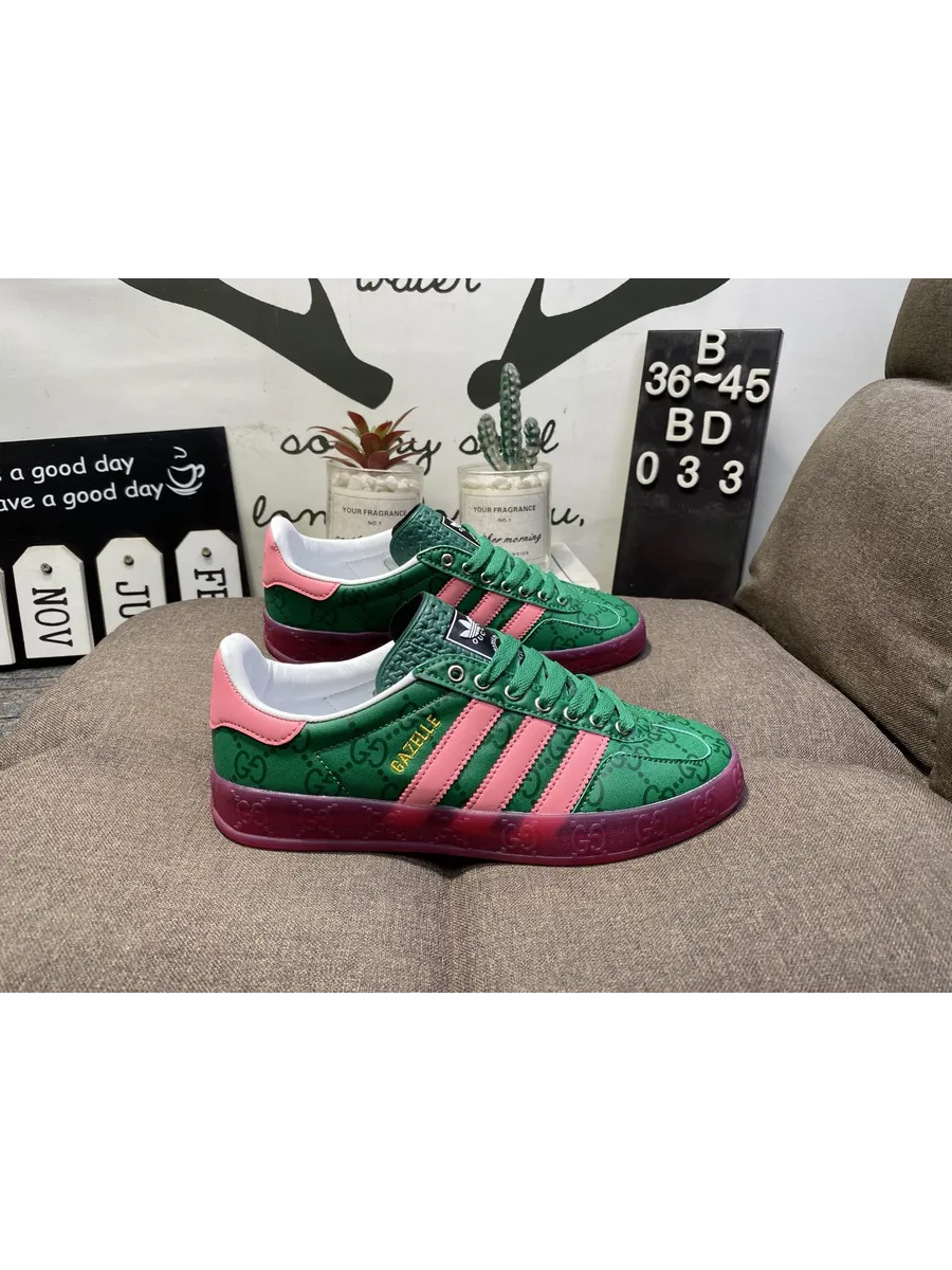 Adidas BD033 темно-зеленый
