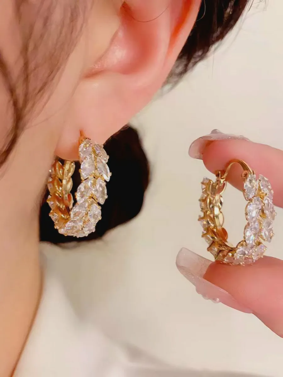 Серьги листочки бижутерия