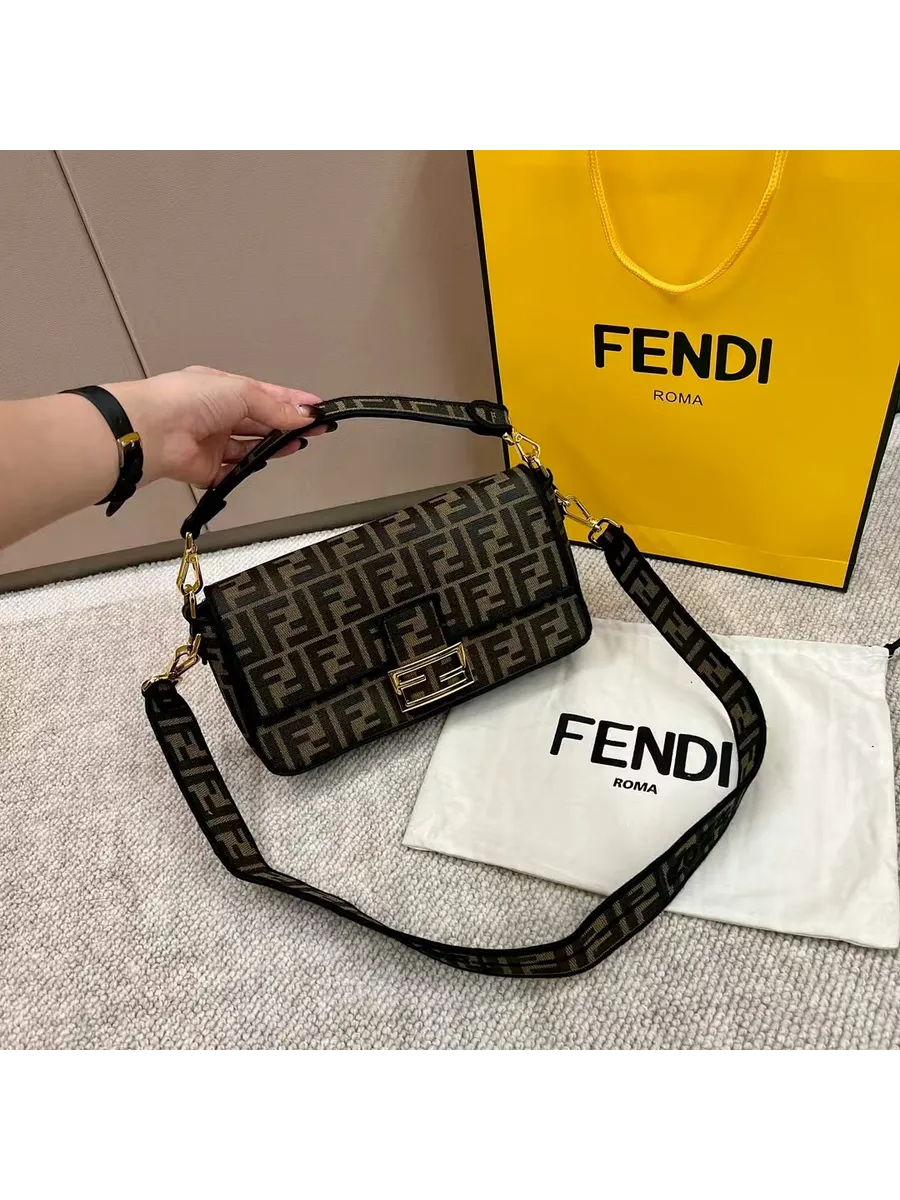 Fendi / Сумка с узором FF в коричнево-бежевой гамме