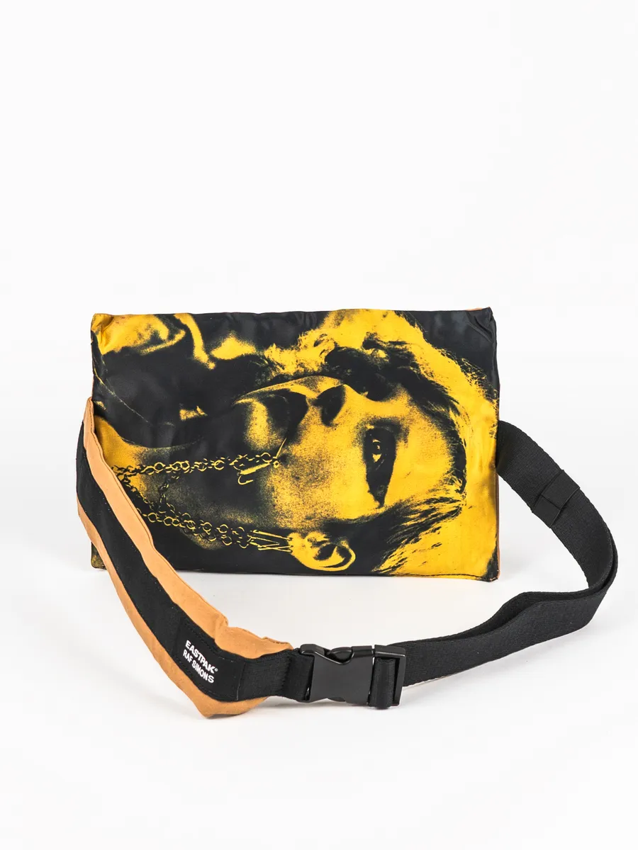 Eastpak / Сумка песочная слинг на плечо Punk Poster Yellow Waist Bag