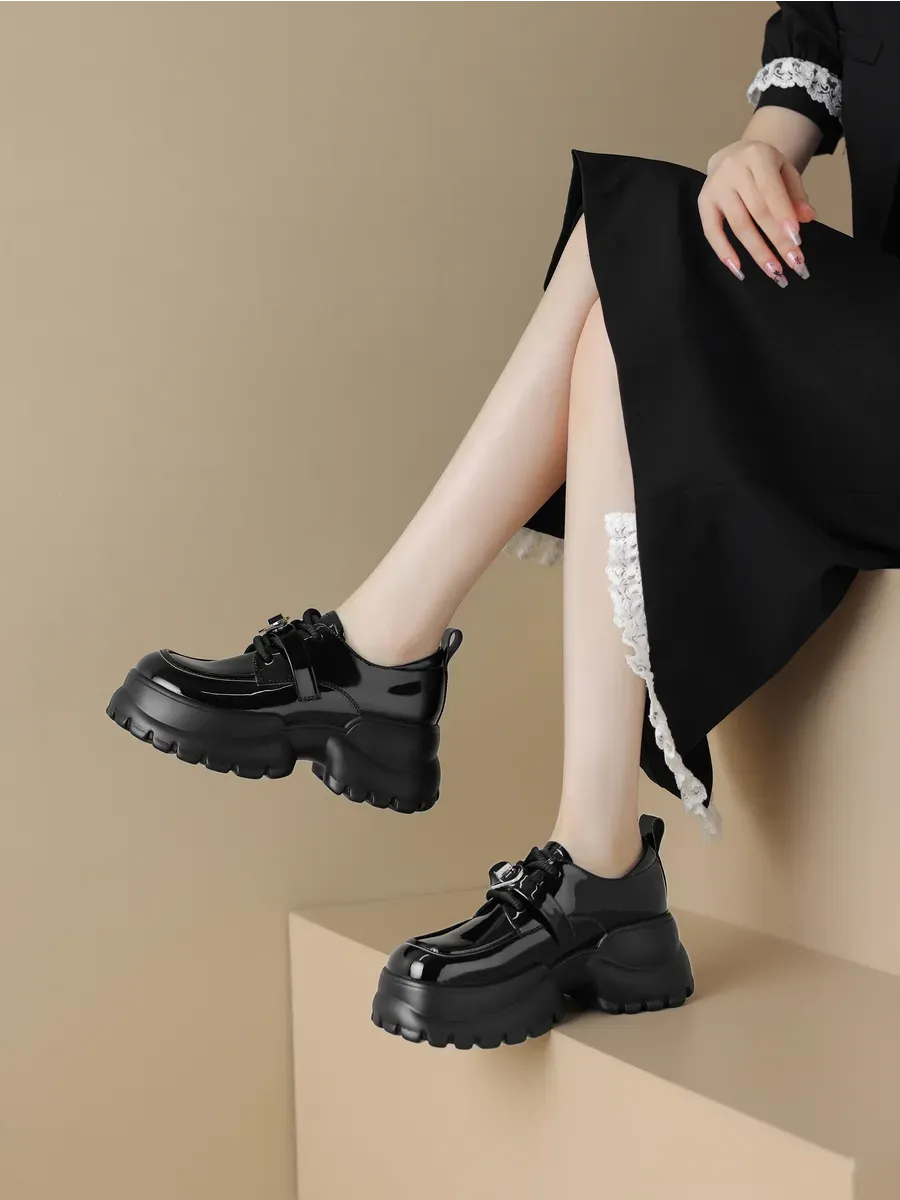 MIUMIU / Повседневная обувь на массивной подошве