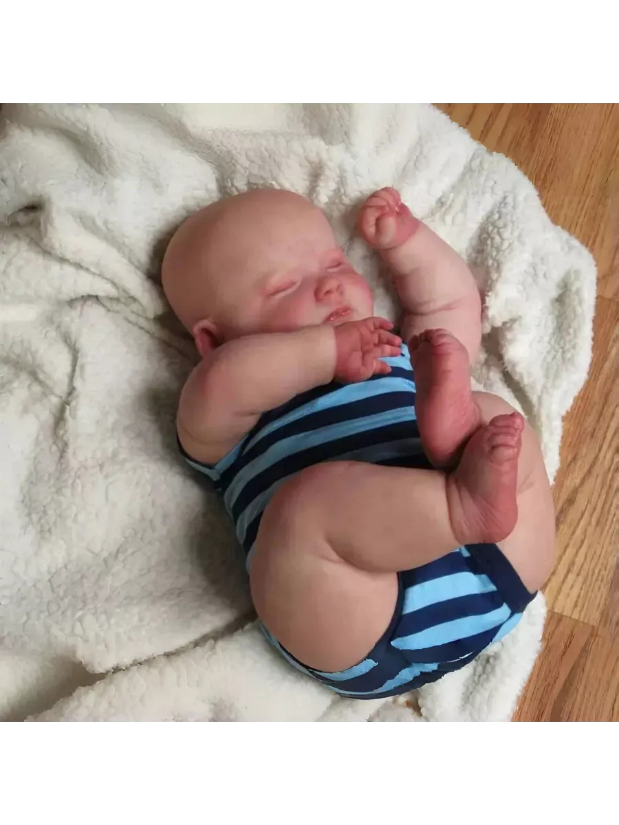 Силиконовая кукла Реборн девочка 45 см cloth body