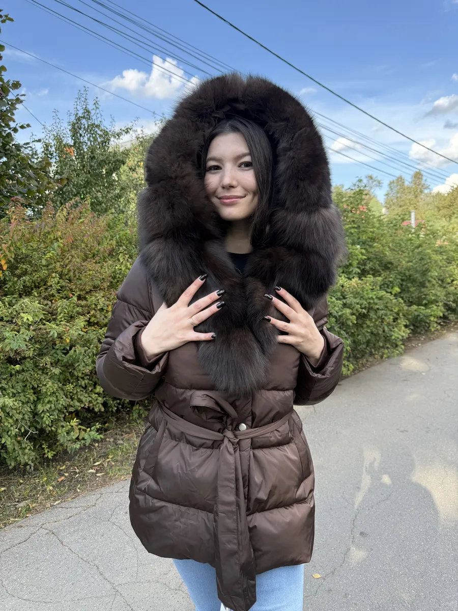 Пуховик зимний с поясом мех песца