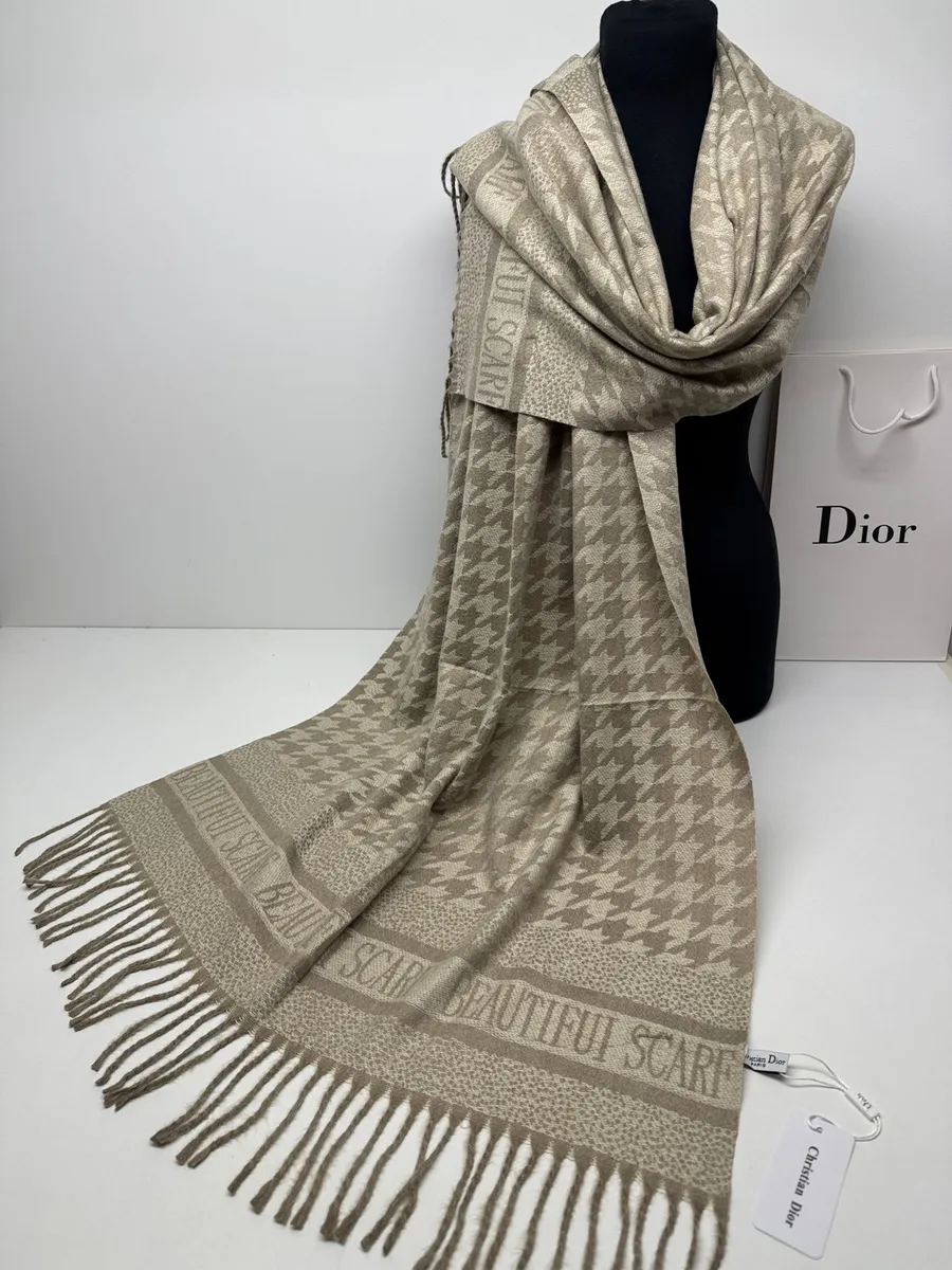 MM Shop / Палантин женский теплый зимний