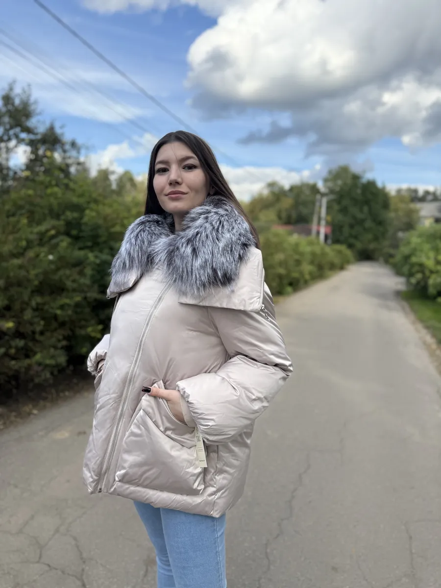 Пуховик зимний с натуральным мехом без капюшона