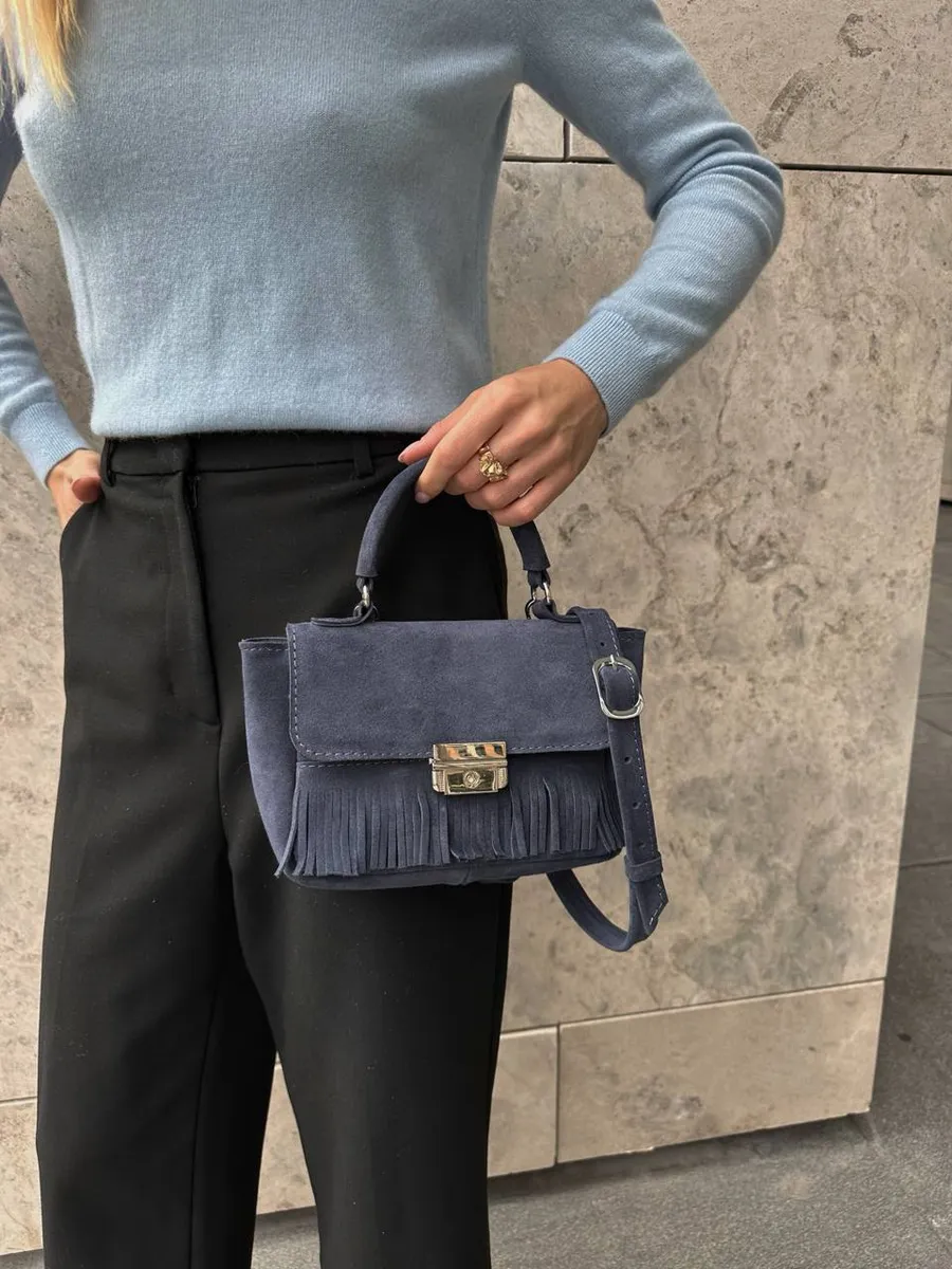 Shapely bags / Сумка с бахромой на плечо маленькая натуральная замша