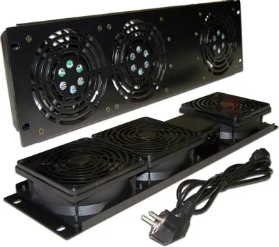 Блок вентиляторов Lanmaster (TWT-CB-FANV3-RACK) 3 вент. черный (упак.:1шт)