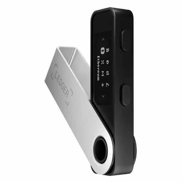 Криптокошелек Ledger Nano S Plus